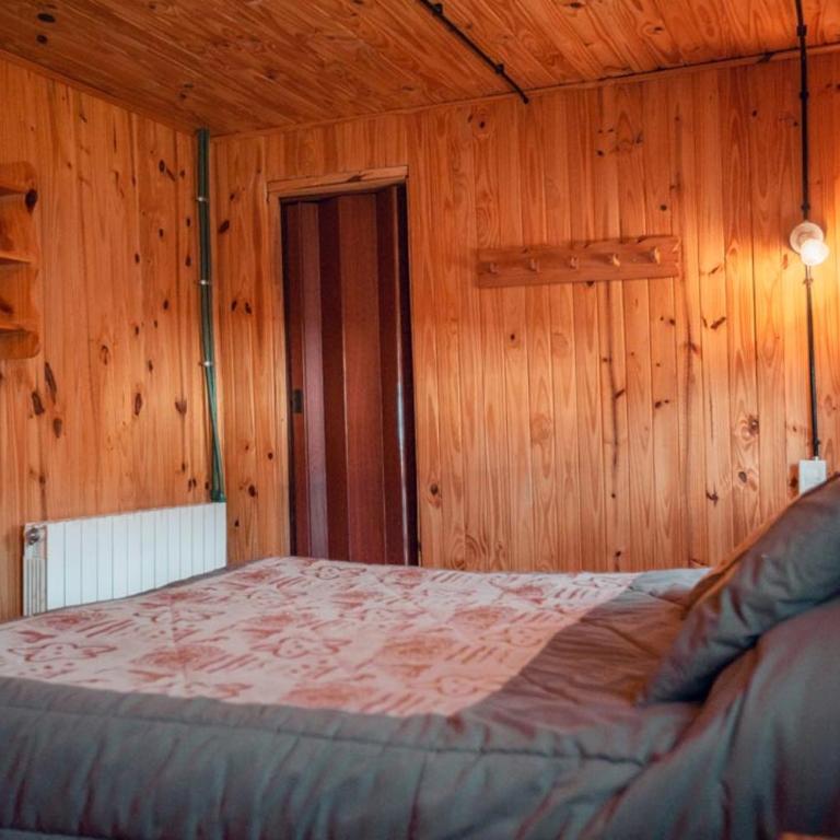Cabaña Don Bosco - Three-Bedroom Chalet - 16