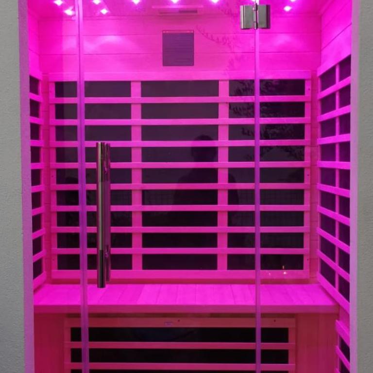 Vue magnifique, piscine privée chauffée et sauna à 10min de Monaco - Appartement 2 Chambres - 6