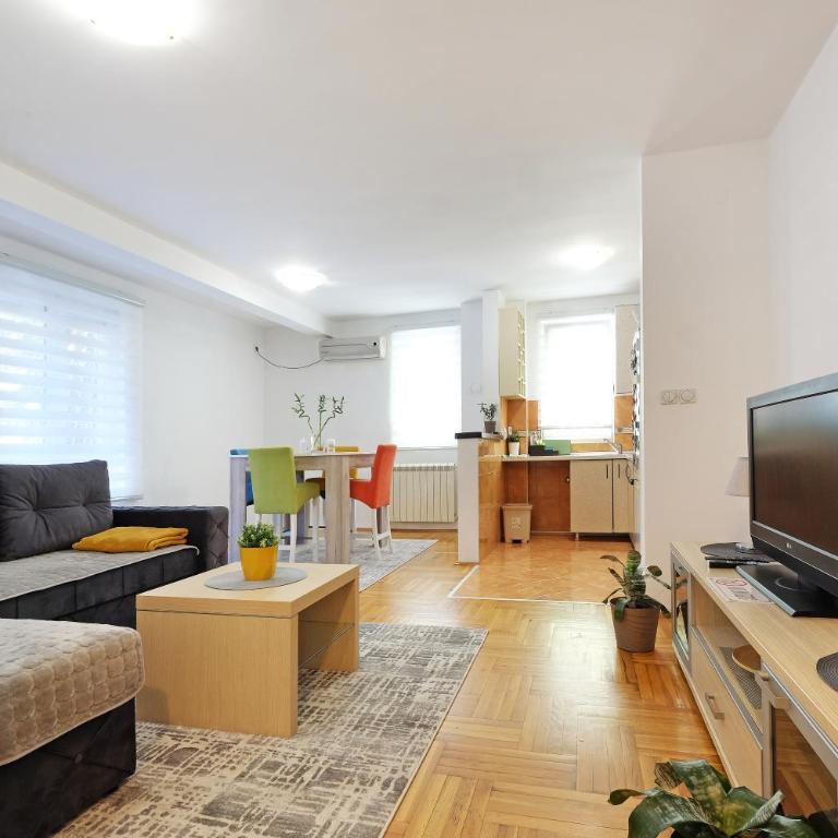 Lion Apartment - Belgrade - One-Bedroom Apartment - 1