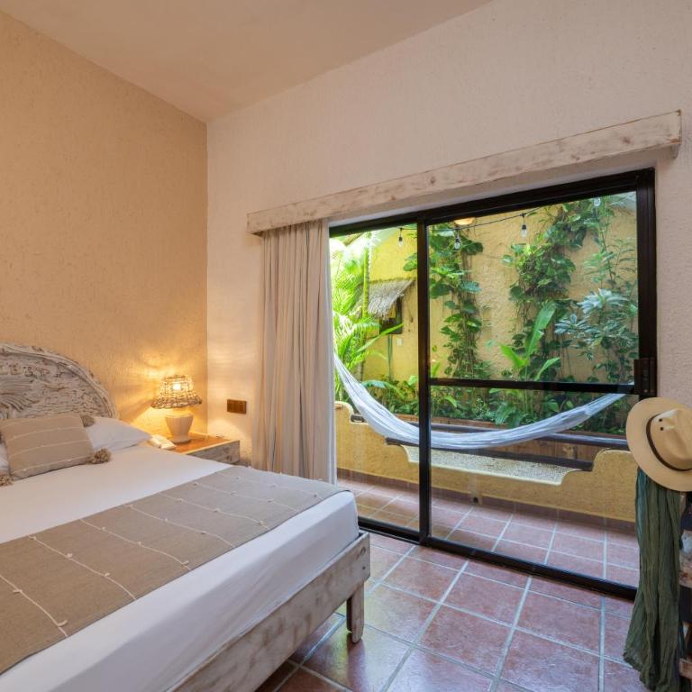 Hotel Casa Colibri - Standard Twin Room with City View - 2