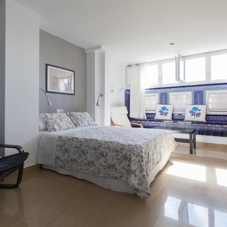 Apartamentos Edificio Constitución - Estudio (2 adultos) - Calle Adolfo Rodriguez Jurado 8 - 4