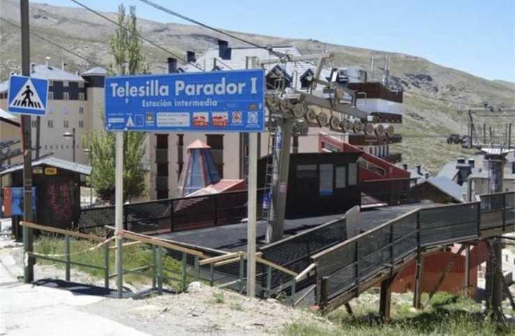 Holidays, Edificio Serraneu, Sierra Nevada 4 personas y Parking - Apartamento de 2 dormitorios - 42