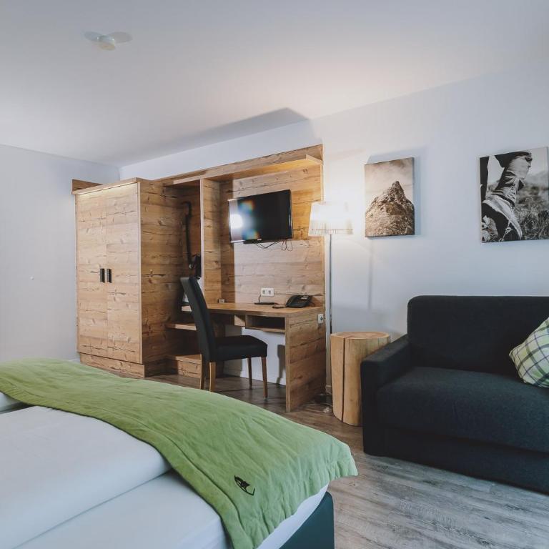 Der Gollinger - Deluxe Doppelzimmer mit Balkon - 2