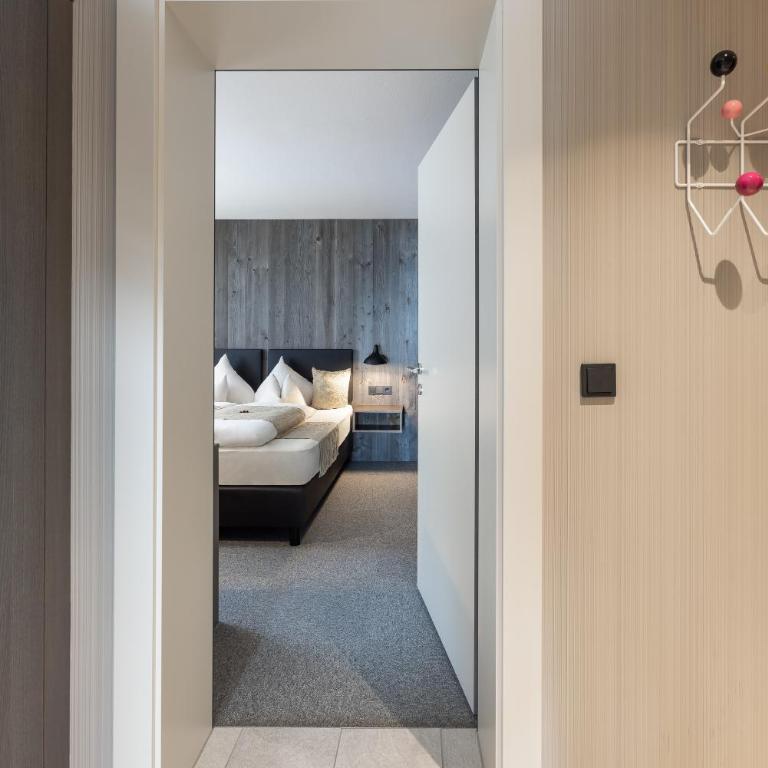 Haus Verwall - Apartment mit Balkon - 13
