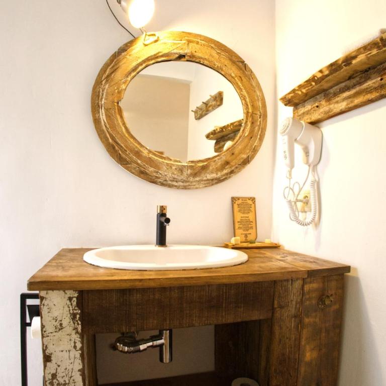 Boutique Hostal La Curandera de Salinas - Habitación Familiar Superior - 1
