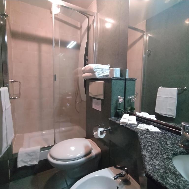 B&B A Florence View - Double or Twin Room with Duomo view - 24