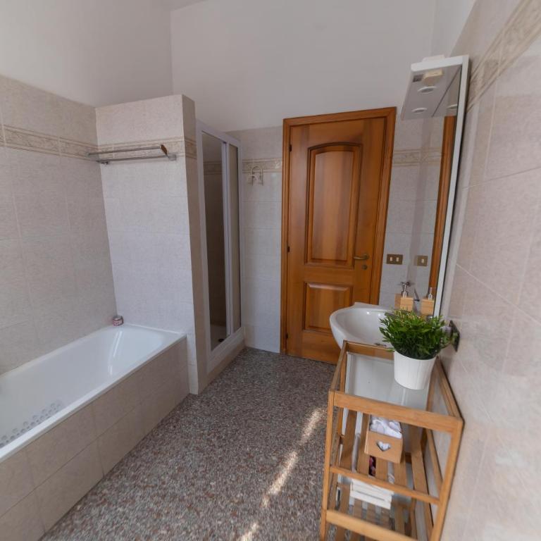 DREAMS IN ROME - COLOSSEUM APARTMENT - Appartamento con 2 Camere da Letto - 20