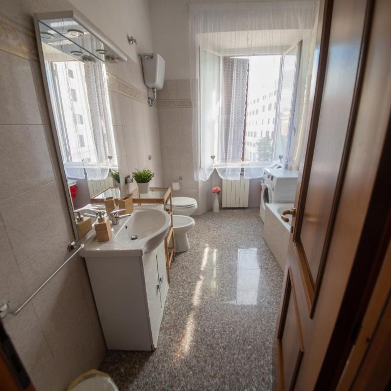 DREAMS IN ROME - COLOSSEUM APARTMENT - Appartamento con 2 Camere da Letto - 4