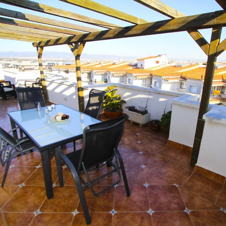Neia Apartment Planet Costa Dorada - Two-Bedroom Apartment - 25