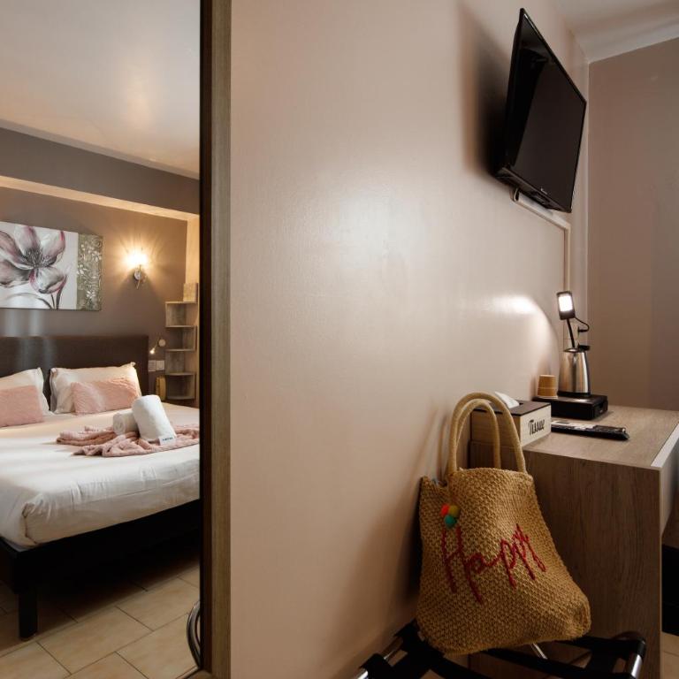 Hotel Astoria - Chambre Double Confort Climatisée - 15