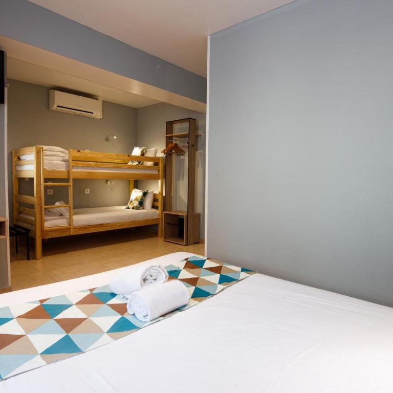 Hotel Astoria - Chambre Familiale avec Climatisation - 7