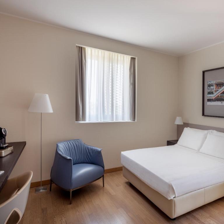 UNA Hotels Bologna Fiera - Superior Double Room - 2