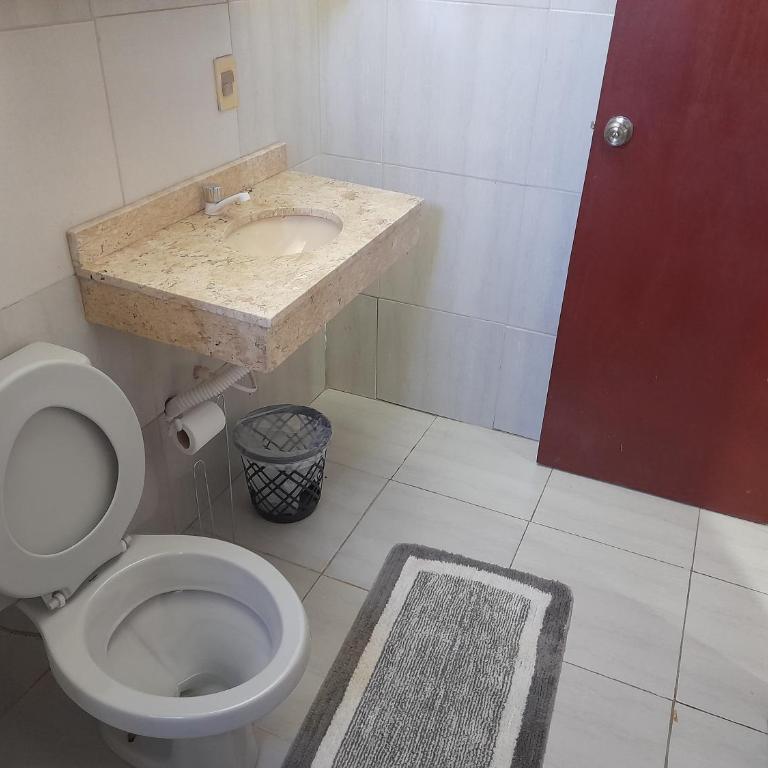 Hotel André - Twin Room with Private Bathroom - 10