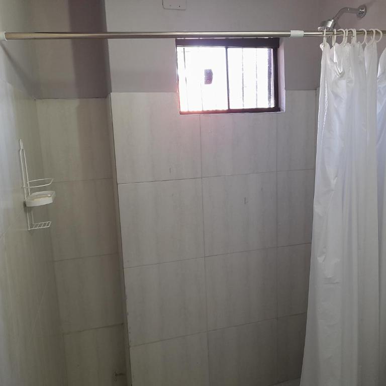 Hotel André - Twin Room with Private Bathroom - 8