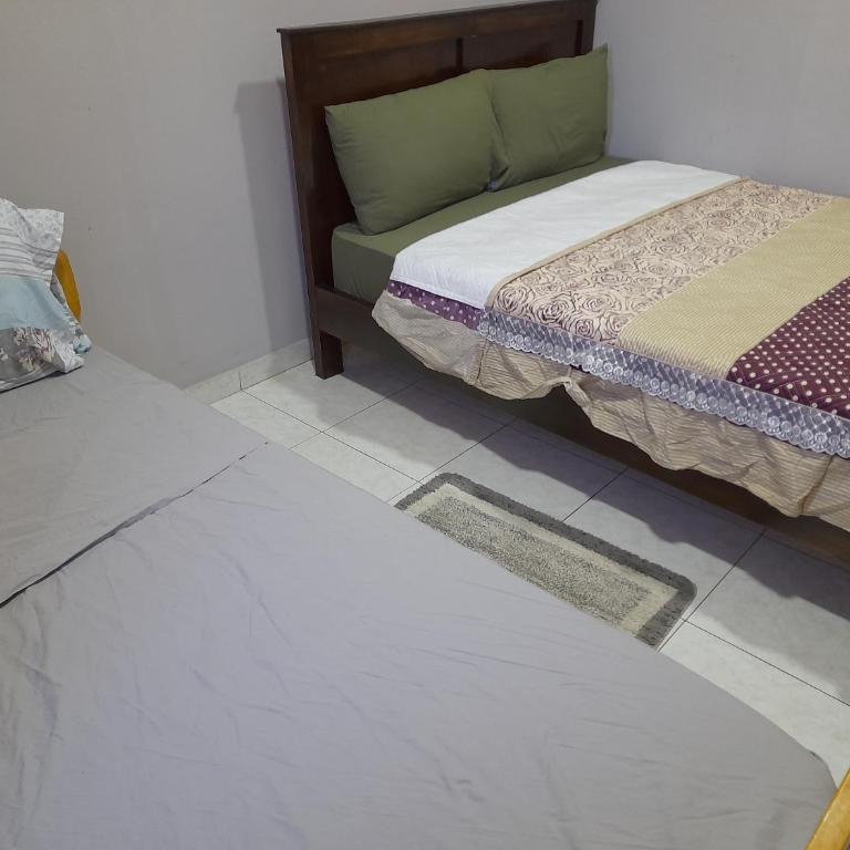 Hotel André - Two-Bedroom Apartment - 23