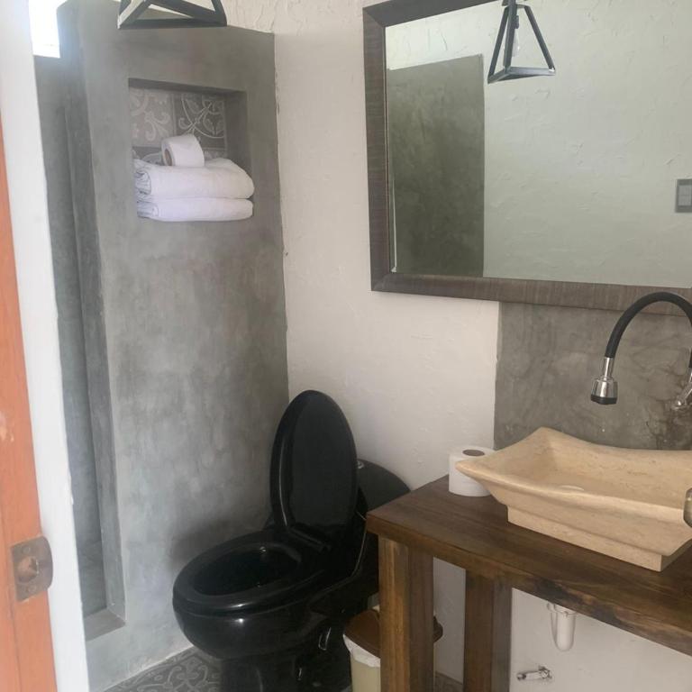 Sunset Bay Colan - Deluxe Queen Suite - 2