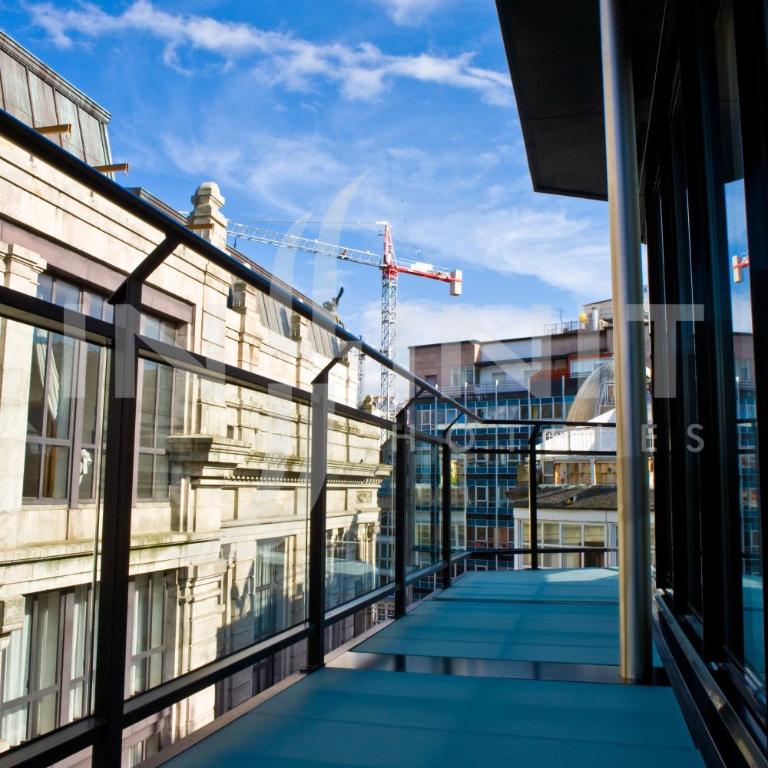 Hotel Inffinit - Suite Executive - 13