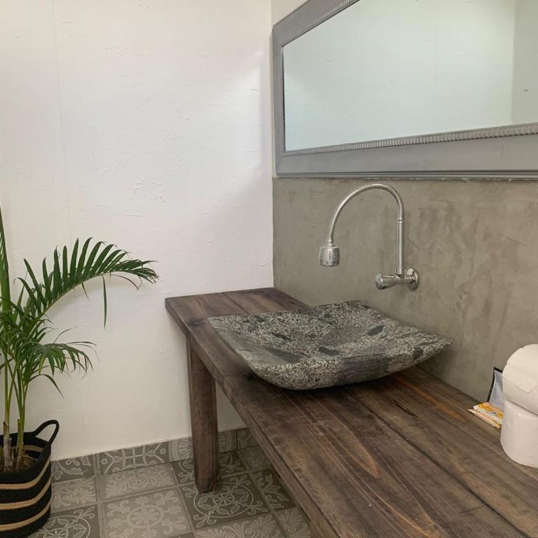 Sunset Bay Colan - Family Room with Private Bathroom - 8
