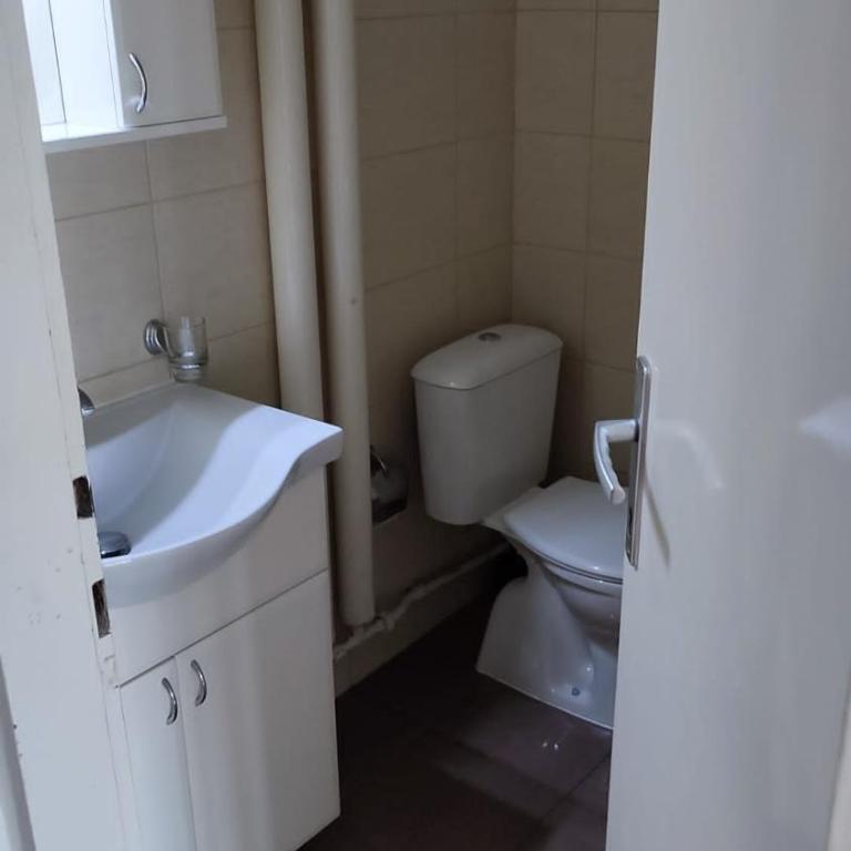 Nice apartment in New Belgrade with free parking - Apartman sa 1 Spavaćom Sobom - 4