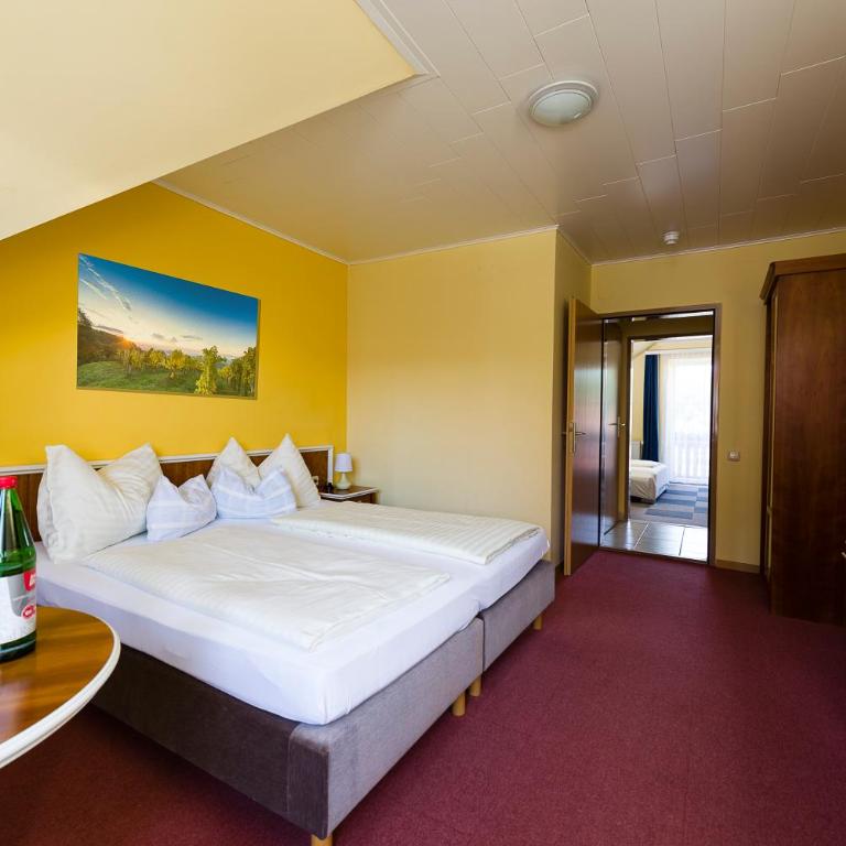 Hotel Altneudörflerhof - Familienzimmer mit Balkon - 6