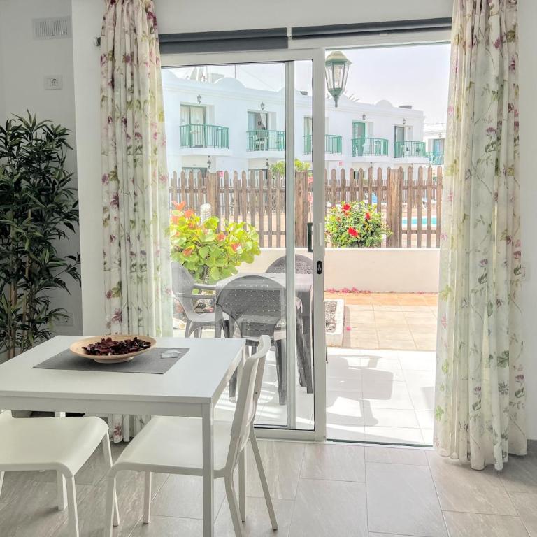 Buganvilla - Apartment with Pool View - 23