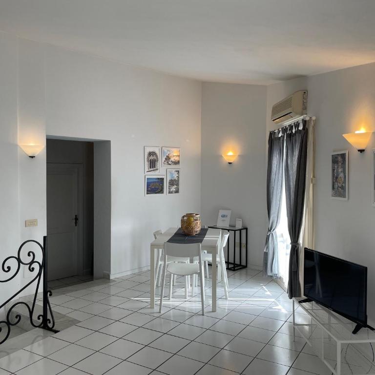 Il Balcone Al Molo - Appartamento con 1 Camera da Letto - 8