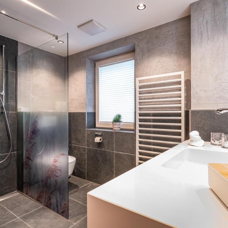 Schönblick Appartements - Two-Bedroom Apartment - 4
