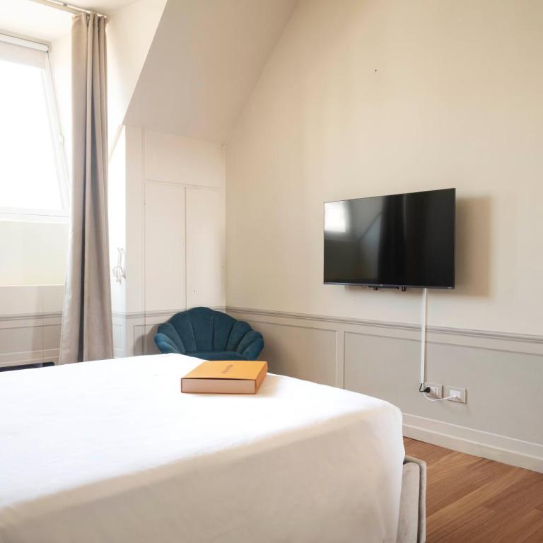 Heart Milan Apartments Duomo District - Appartamento Attico - Piazza Santo Stefano 5 - 20