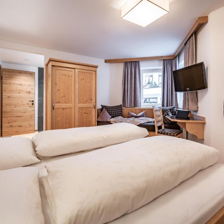 Schönblick Appartements - Two-Bedroom Apartment - 4