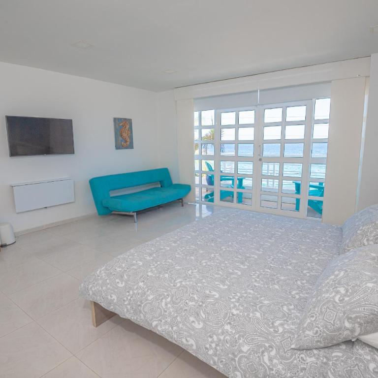 By The Sea Guest House - Habitación Triple con vistas al mar - 6