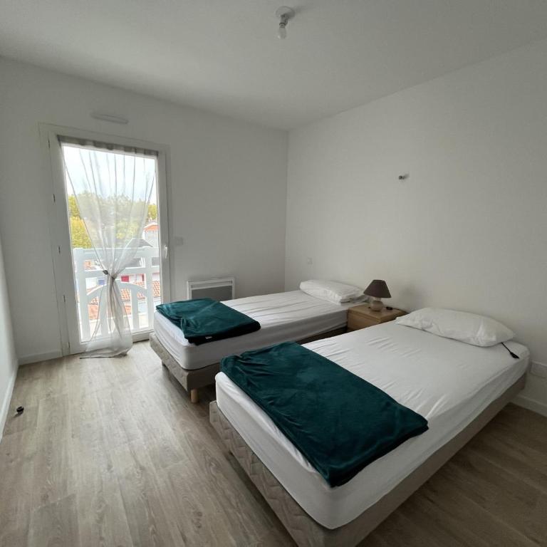 Superbe T3 de 66 m² centre ville Arcachon avec parking et balcon à 200m de la plage - FR-1-374-196 - Apartment - 8