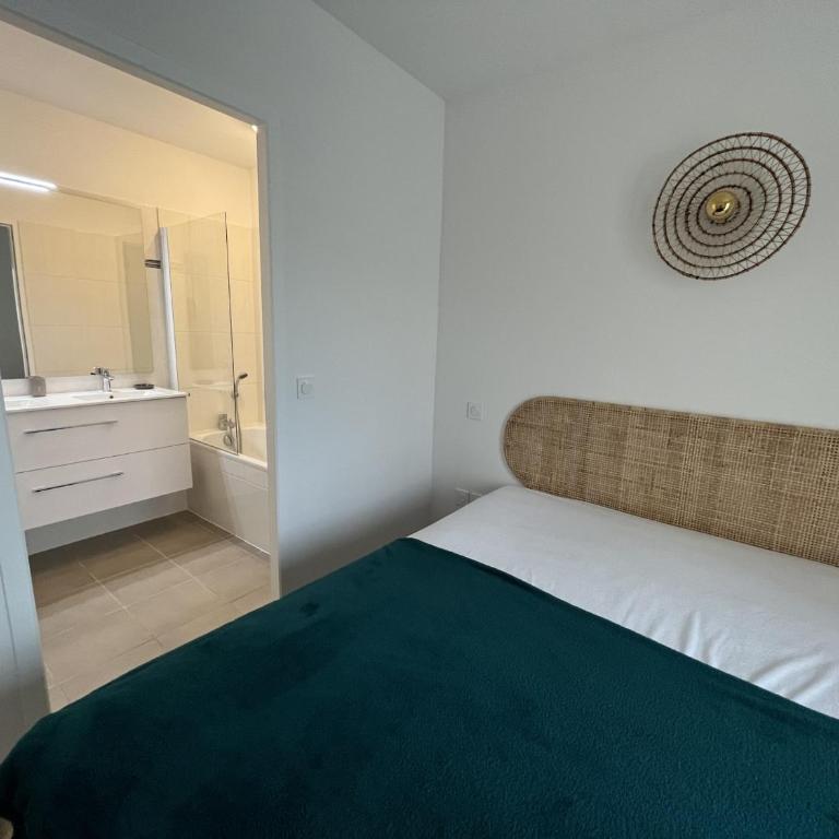Superbe T3 de 66 m² centre ville Arcachon avec parking et balcon à 200m de la plage - FR-1-374-196 - Apartment - 12