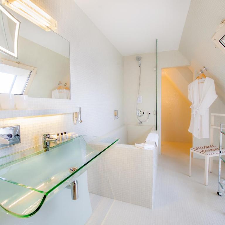 Hôtel La Pérouse - Superior Zimmer - 5