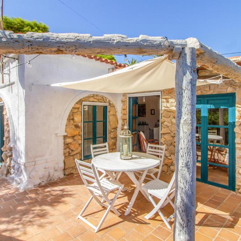 Cozy Home In El Campello With Kitchen - Casa Vacacional de 3 dormitorios - 1