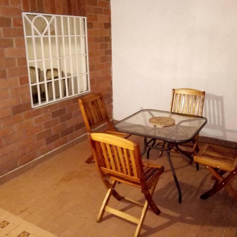 Casa Anillo vía, cerca a CC Cañaveral y Clínica - Casa de 3 dormitorios - 8