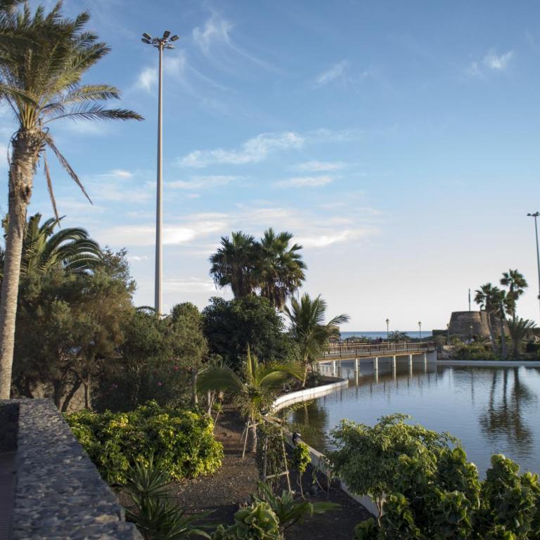 Casa Playa - Three-Bedroom Townhouse - 40