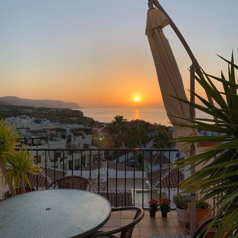 Playa Burriana, Stor terass, havsutsikt, pool - Apartamento de 2 dormitorios - 2