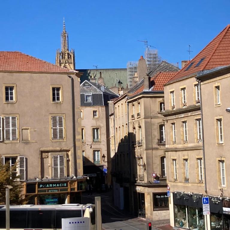 F3 au cœur du centre de Metz - Appartement 2 Chambres - 21