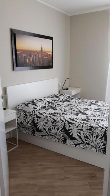 SKYLINE MILANO Fiera - Appartamento con 1 Camera da Letto - 24