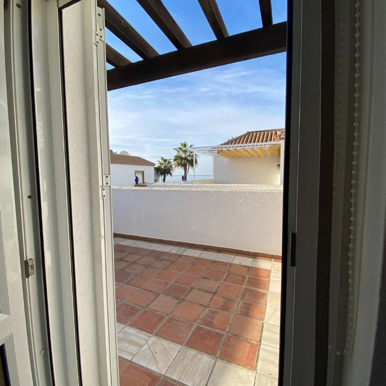 Casa Pandora Apartamento Duplex Atico, primera línea de playa Torrox - Two-Bedroom Apartment - 47