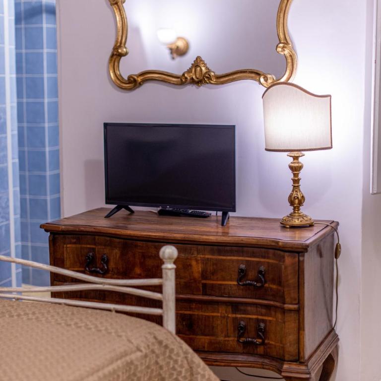Casa Savonarola Charme - Double Room with Private Bathroom - 5