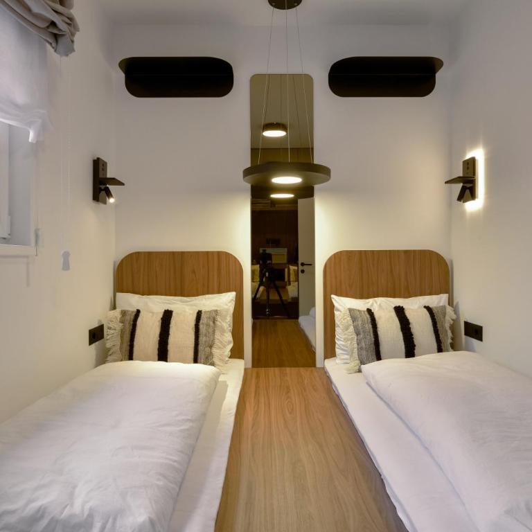 Luna - Two-Bedroom Apartment - 9