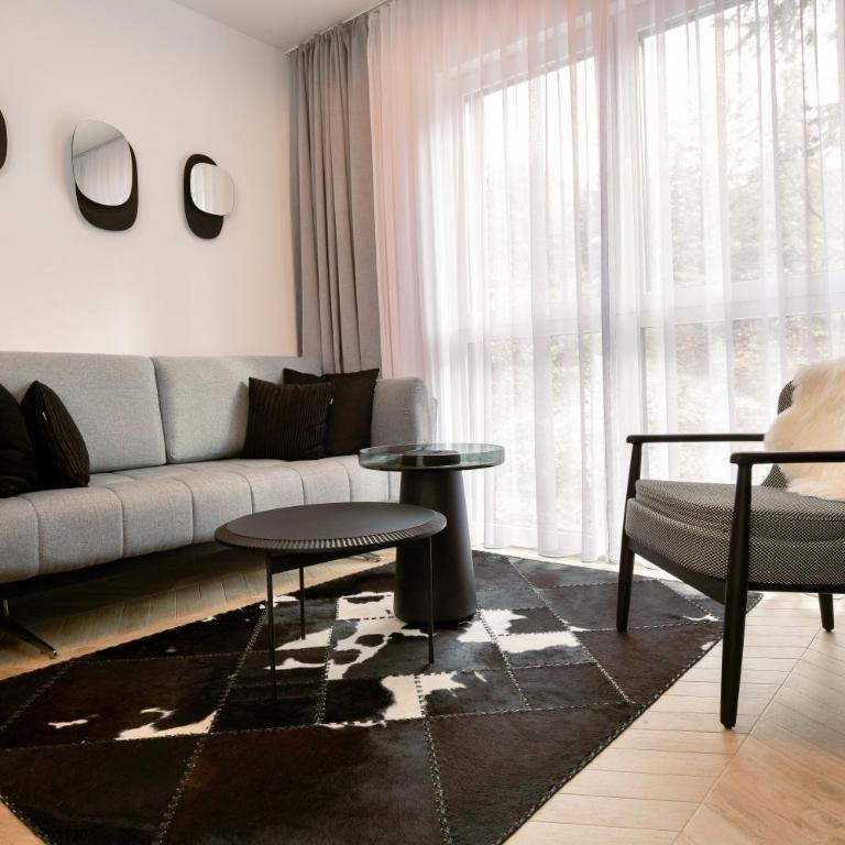 Luna - Two-Bedroom Apartment - 18