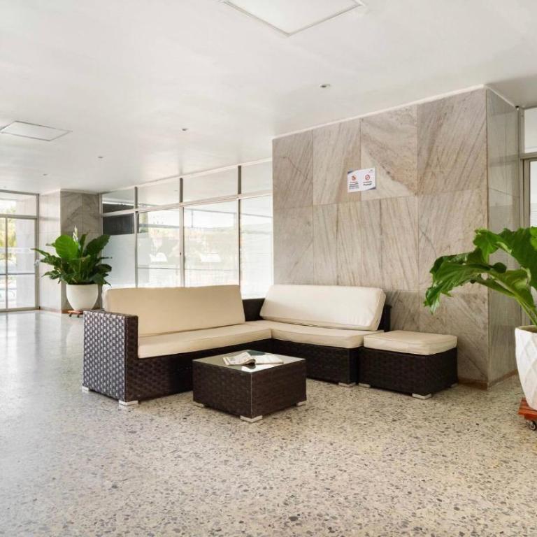 Apartamento con piscina a una cuadra de la playa - Apartamento de 1 dormitorio - 29