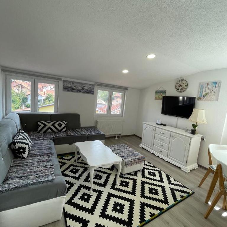 Apartman Maki - Two-Bedroom Apartment - 5