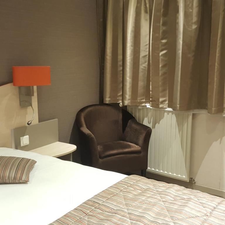 Logis Hôtel Au Tambour - Chambre Double Standard - 12