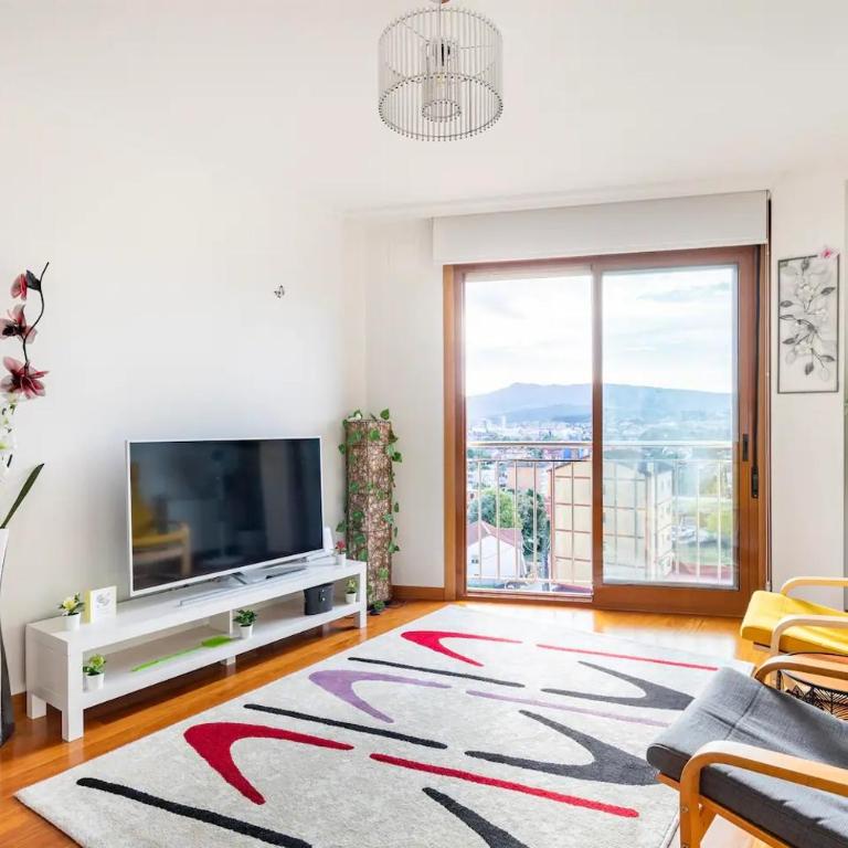 APT SOLEADO y SILENCIOSO - GARAJE- A 17 min andando del centro de Pontevedra - One-Bedroom Apartment - 2