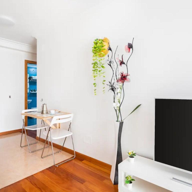 APT SOLEADO y SILENCIOSO - GARAJE- A 17 min andando del centro de Pontevedra - One-Bedroom Apartment - 12