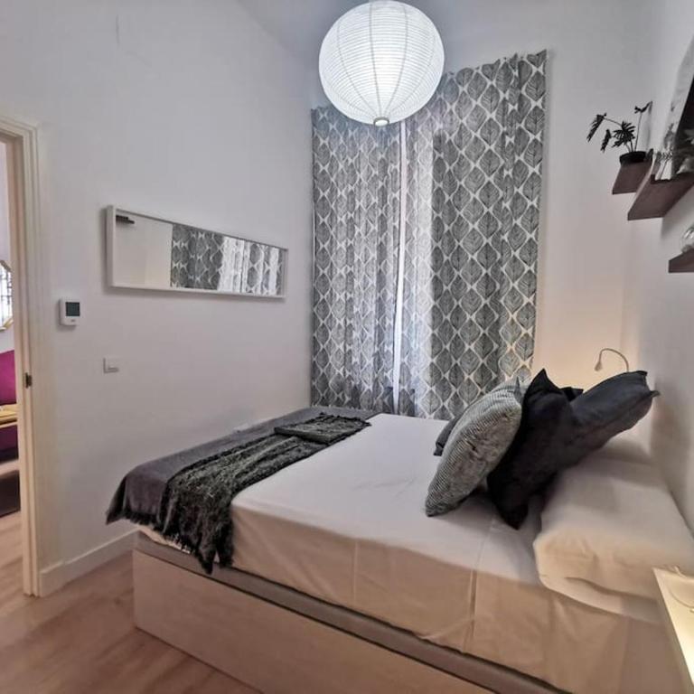Apartamento a 2 minutos de Plaza La Merced, Málaga - Apartamento de 1 dormitorio - 3