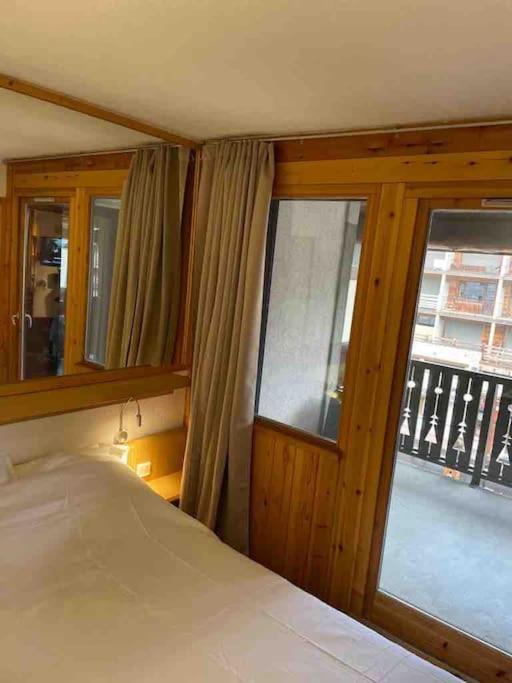Central 3 bedroom chalet with balcony - Appartement 3 Chambres - 4